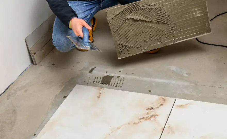 Układanie płytek 120x20 - ile kosztuje robocizna i cały budżet?