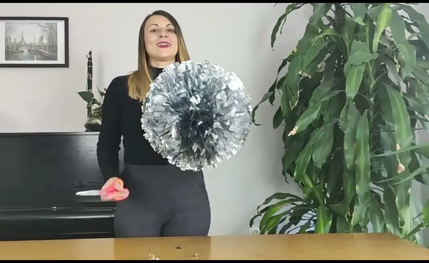 Jak rozłożyć pompony dekoracyjne bez błędów i z idealnym efektem