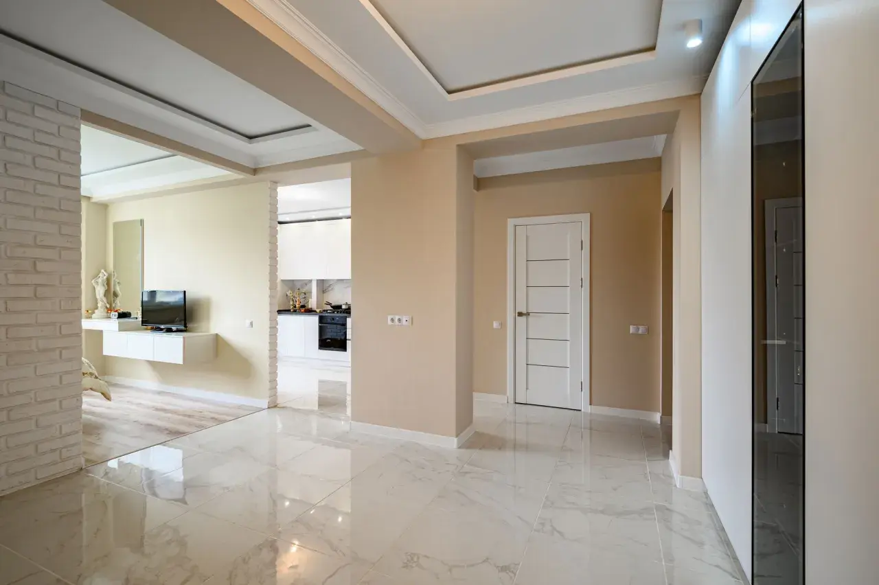 Jaki obraz do przedpokoju? Wybierz idealne dzieło dla swojego wnętrza